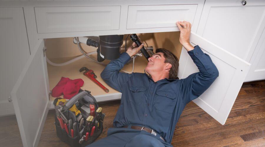 Local tankless water heater installation in East Galesburg, IL